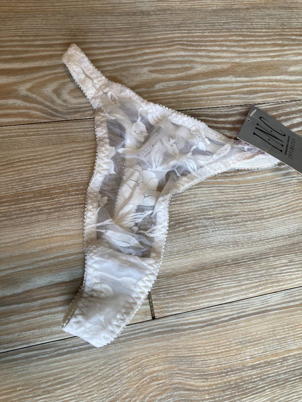 INC White Floral Lace Thongs Size Small NWT